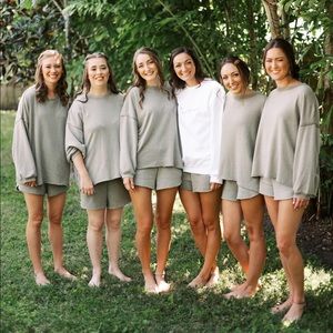 Aerie Vintage Crew Sweatshirt + Shorts- Medium